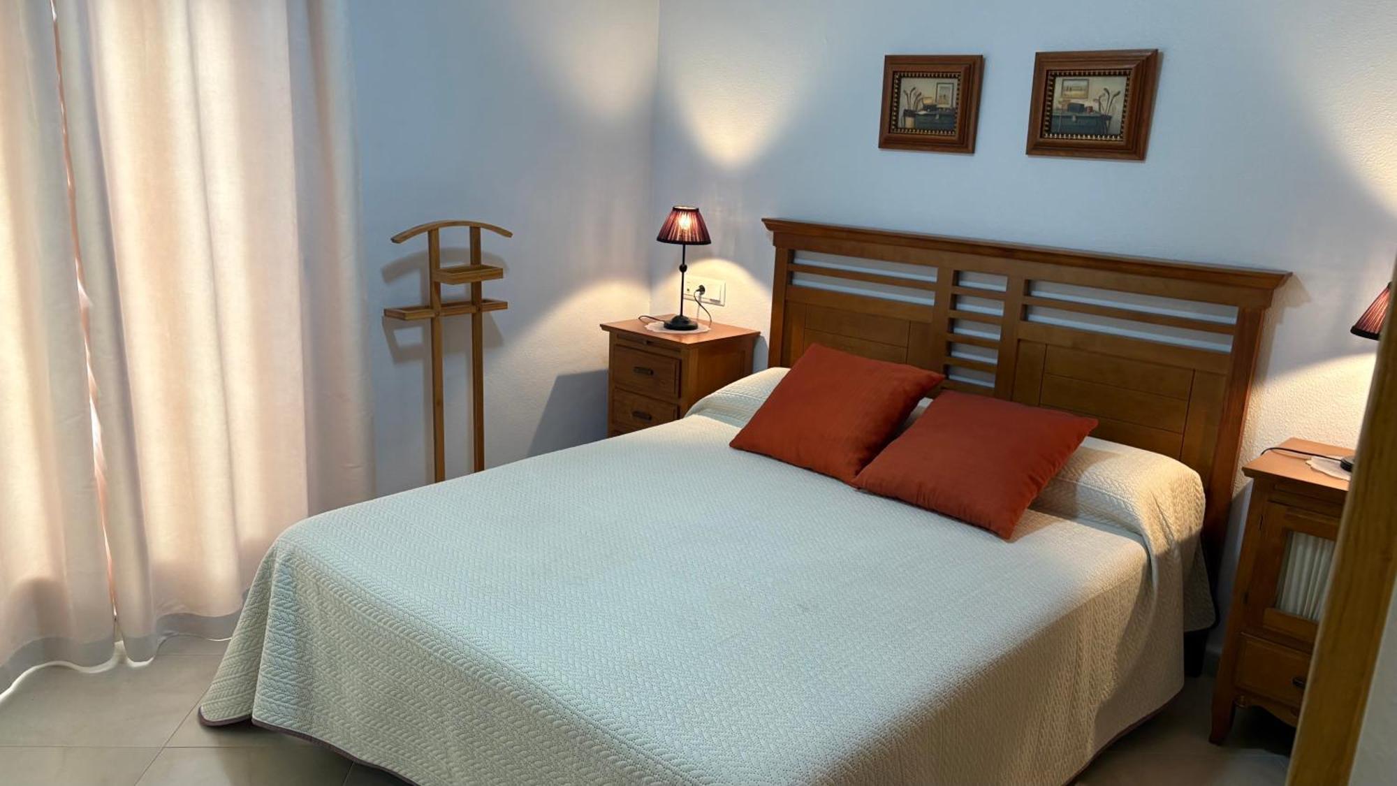 Apartamento De Lujo En Planta Baja Con Piscina En La Torre Golf Resort Roldan Exterior photo